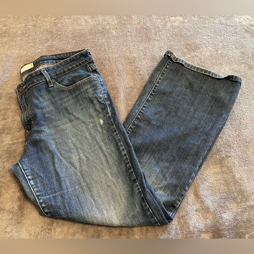 Levi’s Low Boot Cut Jeans Pants
